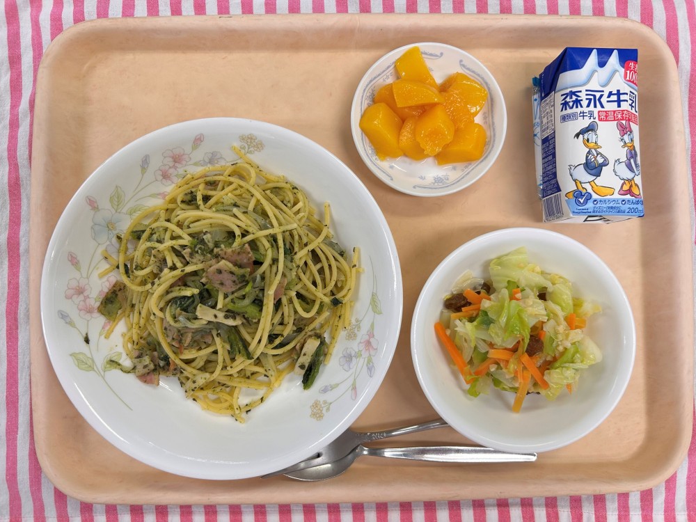2025年5月22>日の給食画像