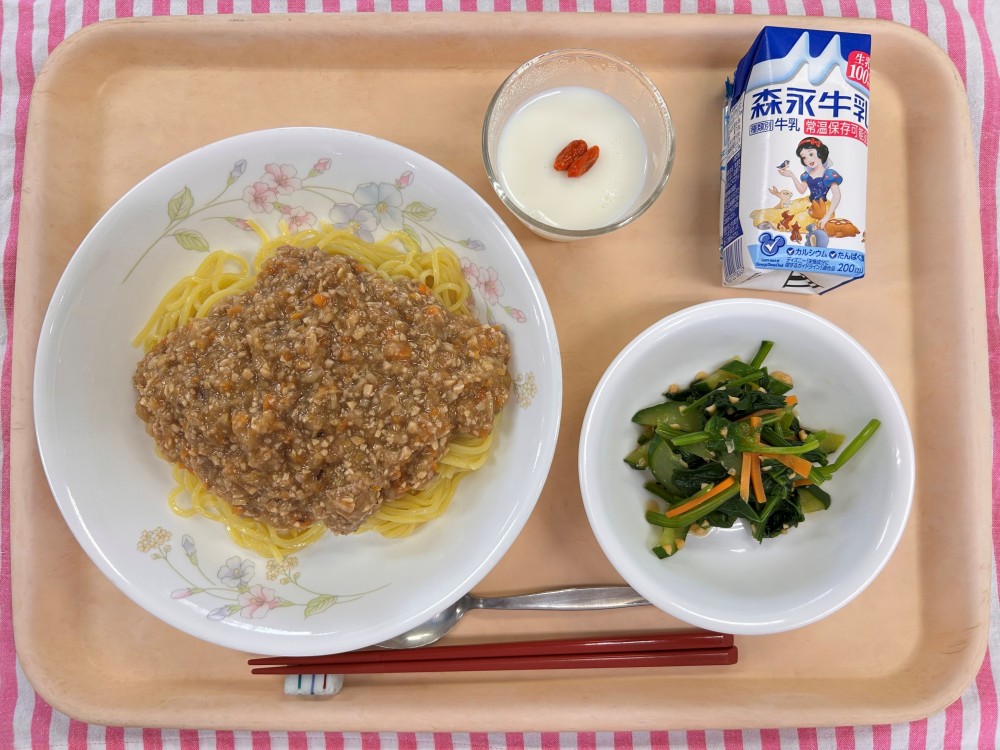 2025年5月29>日の給食画像