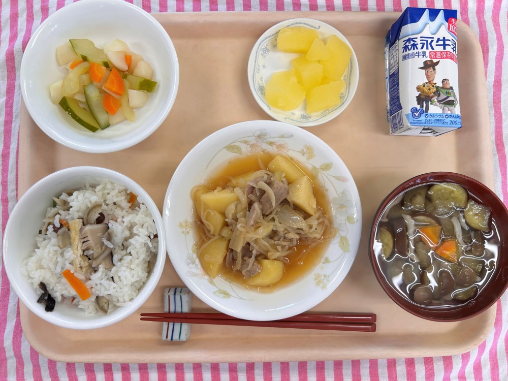 2025年7月2>日の給食画像
