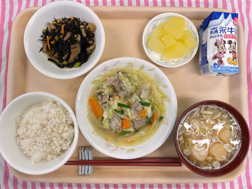 2025年9月19>日の給食画像