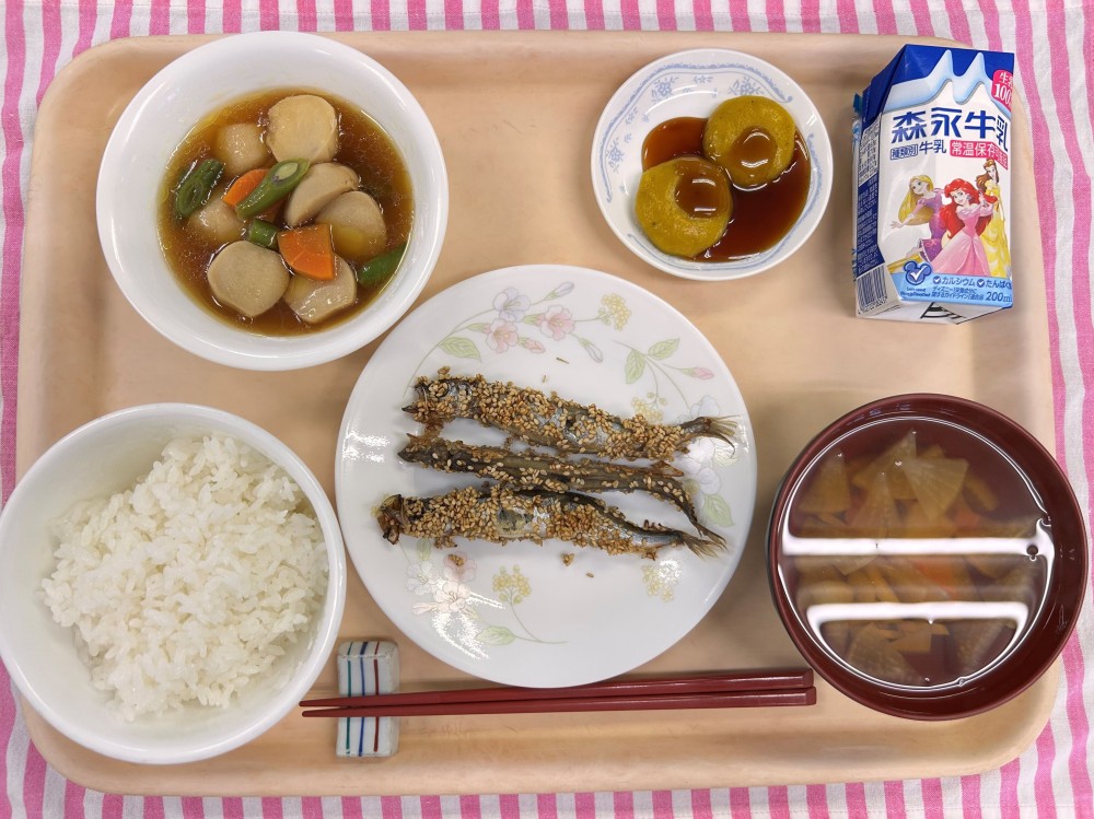 2025年10月6>日の給食画像