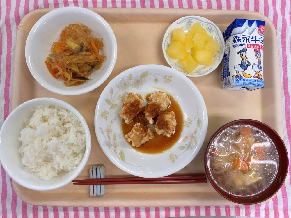 2025年10月17日の給食写真