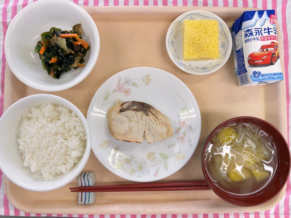 2025年10月26日の給食写真