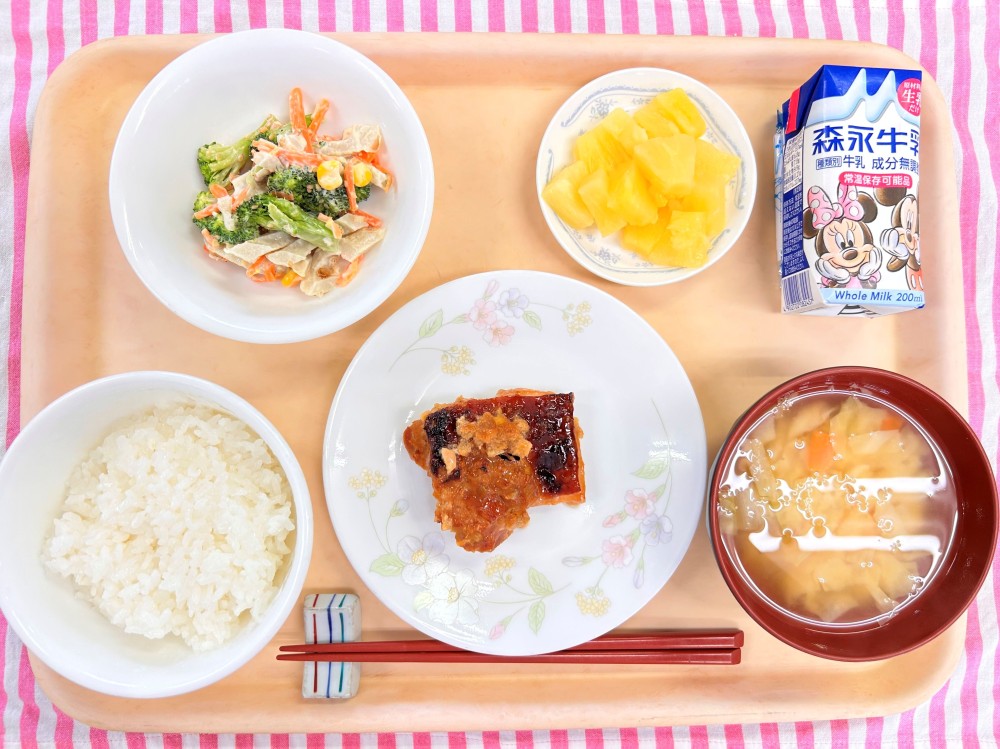 2025年11月14>日の給食画像