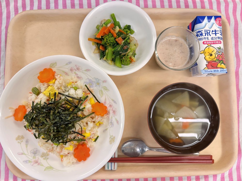 2026年03月03日の給食写真