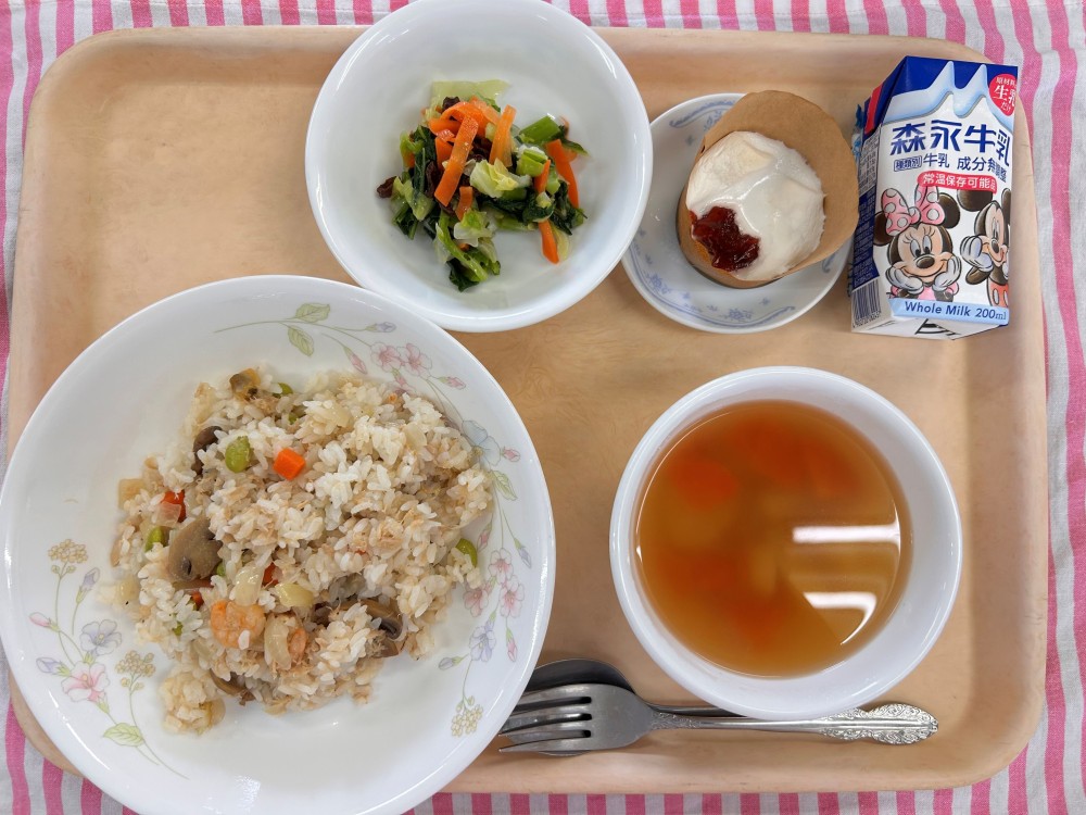 2026年03月16日の給食写真