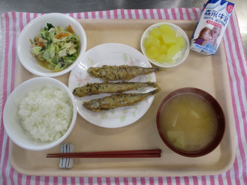 2026年04月27日の給食写真