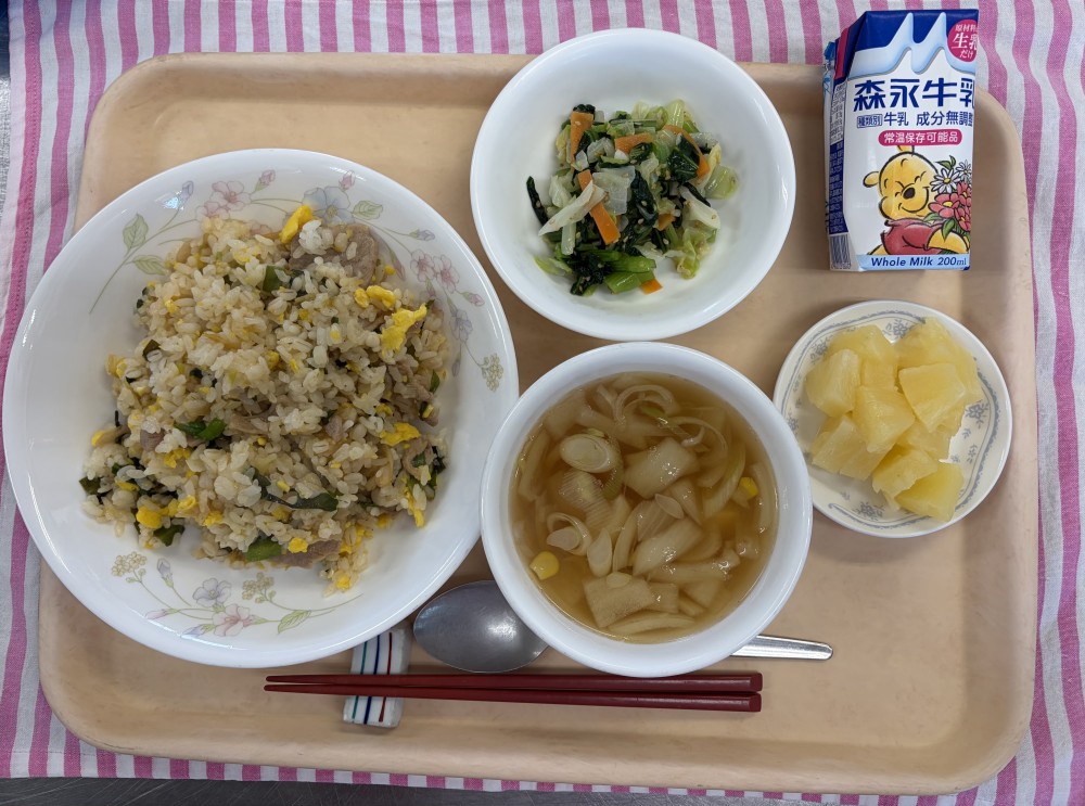 2026年05月18日の給食写真